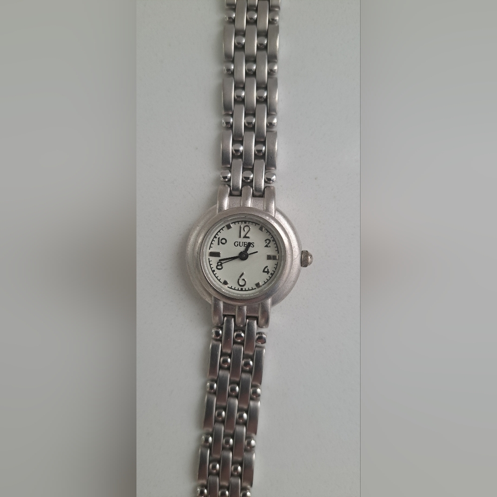 Guess Watch - Picture 2 of 6